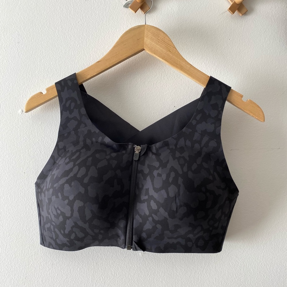 Lululemon Enlite Sports Bra Zip Front